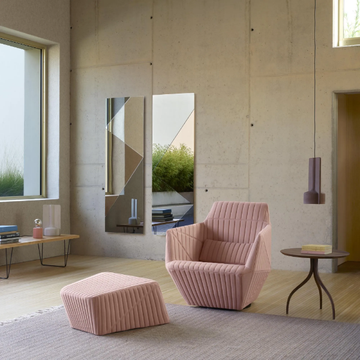 THOT - Round walnut coffee table by Ligne Roset - view 3